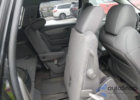 2015 Chevrolet Traverse 1Lt z USA, uszkodzony, nr VIN 1GNKVGKD8FJ157207